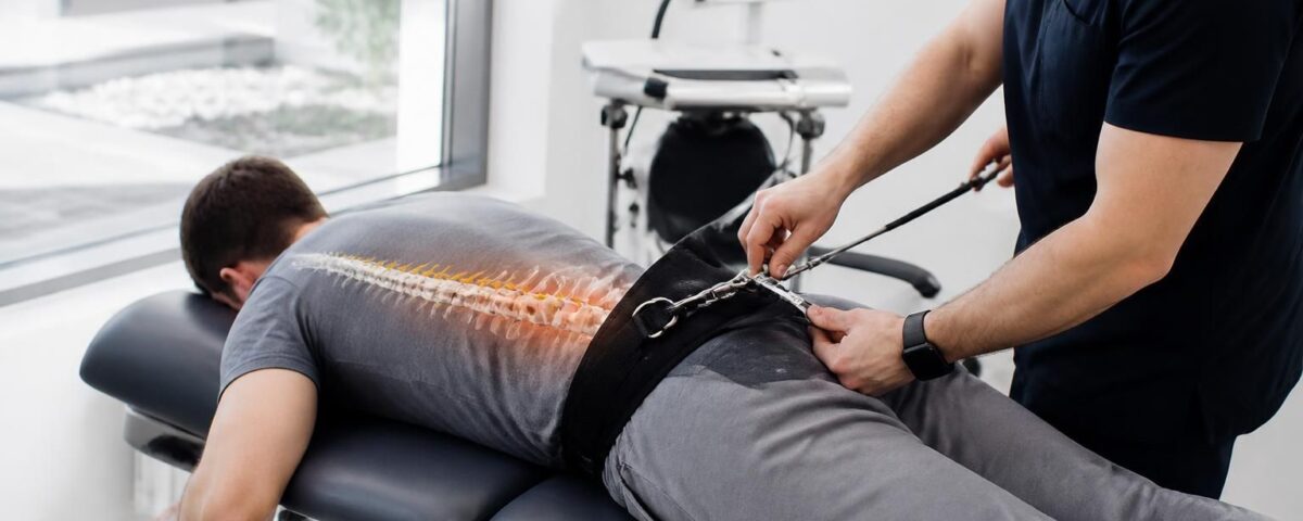 découvrez comment la décompression neurovertébrale permet de réduire efficacement la pression sur les nerfs spinaux, soulageant ainsi douleurs et améliorant la mobilité.