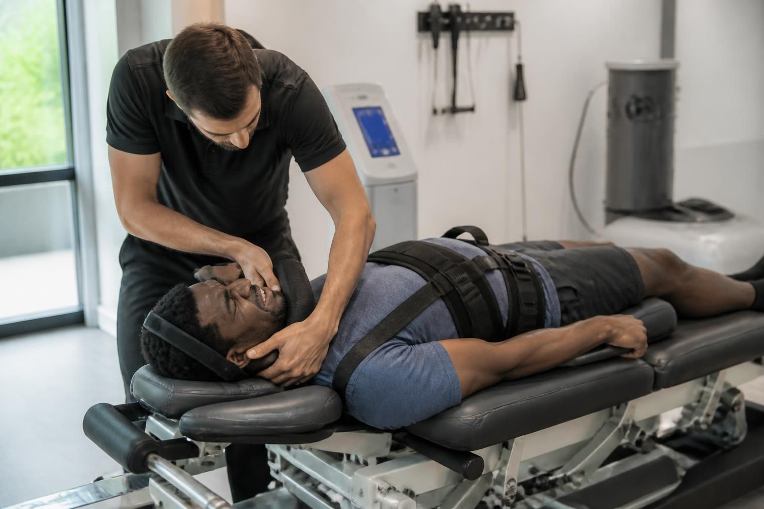 découvrez les erreurs courantes à éviter lors d'un traitement de décompression neurovertébrale pour assurer une récupération optimale et sécurisée.