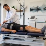 découvrez les dernières innovations en thérapies non invasives, avec un focus détaillé sur la décompression neurovertébrale pour le traitement des douleurs vertébrales.