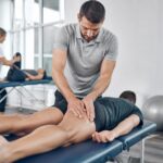 découvrez les techniques ostéopathiques efficaces pour renforcer les muscles après une blessure et favoriser une récupération optimale.