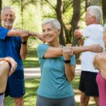découvrez pourquoi la décompression neurovertébrale est une solution idéale pour les seniors actifs, améliorant leur mobilité, réduisant la douleur et favorisant une meilleure qualité de vie.