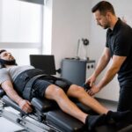 découvrez pourquoi la décompression neurovertébrale est une alternative efficace et non invasive à la chirurgie pour soulager les douleurs dorsales et améliorer votre qualité de vie.