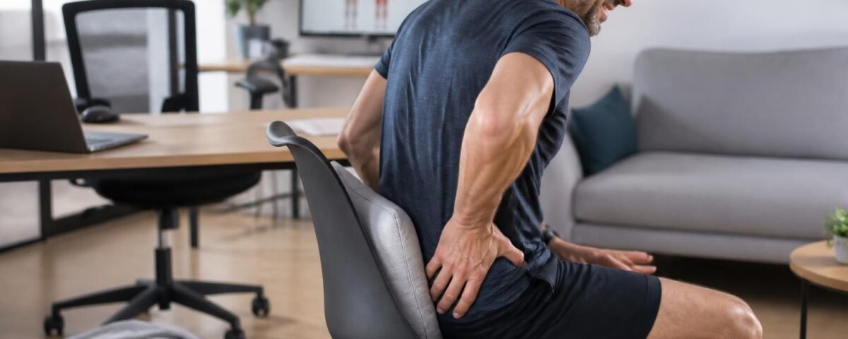 découvrez les causes possibles de la douleur sciatique localisée d’un seul côté, symptômes associés et conseils pour mieux comprendre et soulager cette douleur.